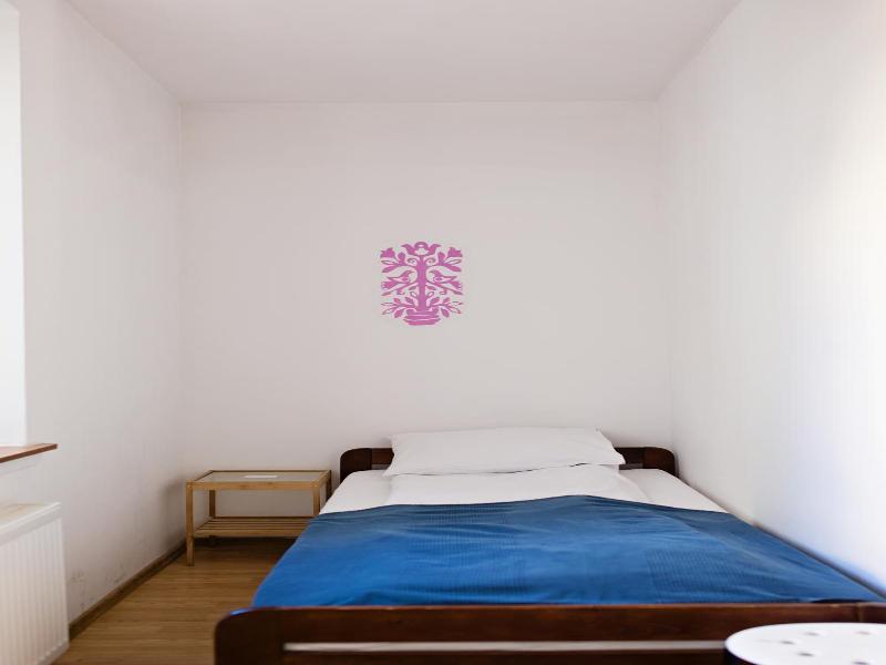 Folk Hostel image