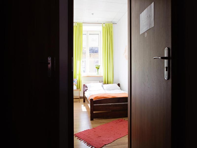 Folk Hostel image