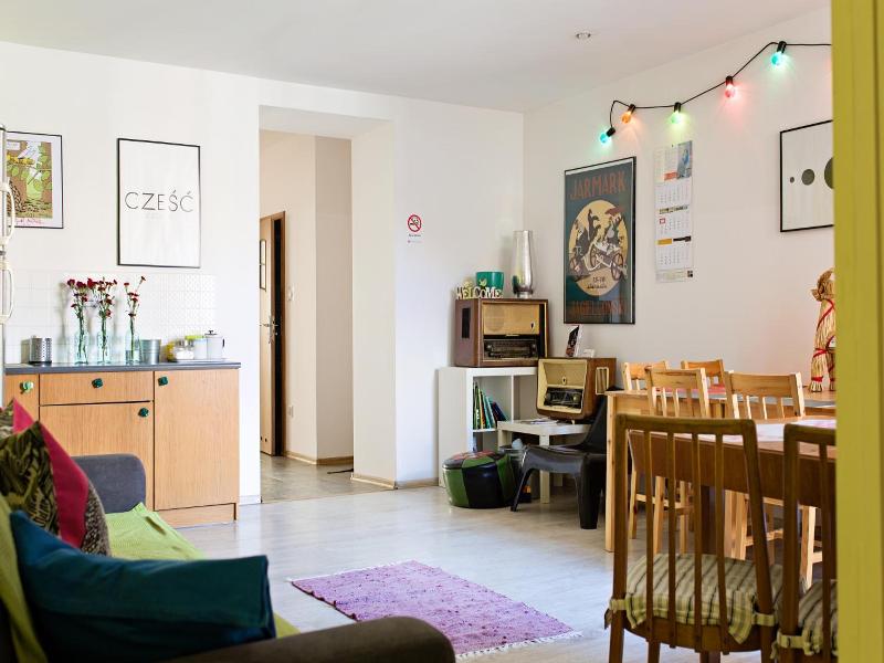 Folk Hostel image
