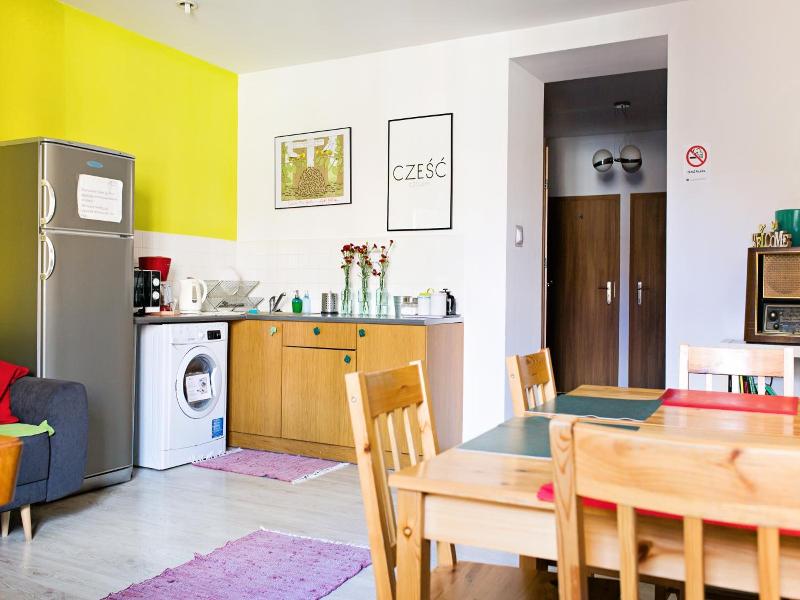 Folk Hostel image