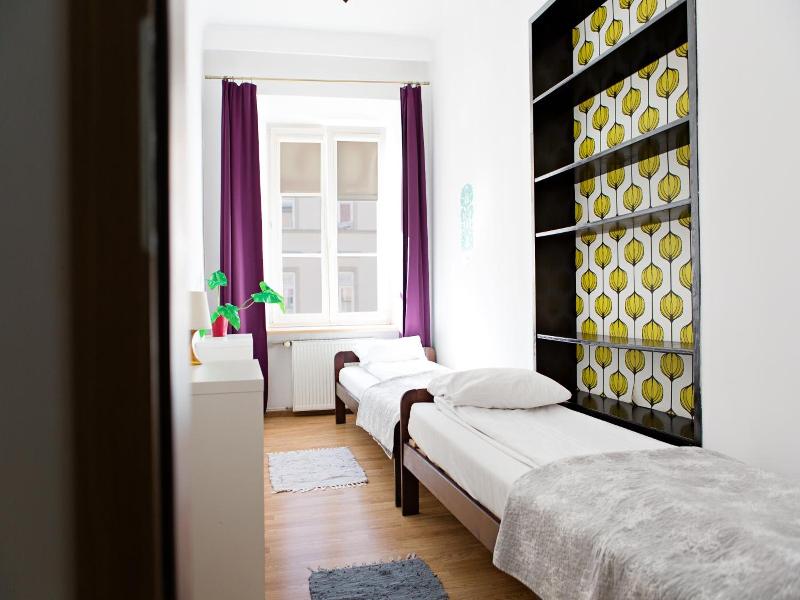Folk Hostel image