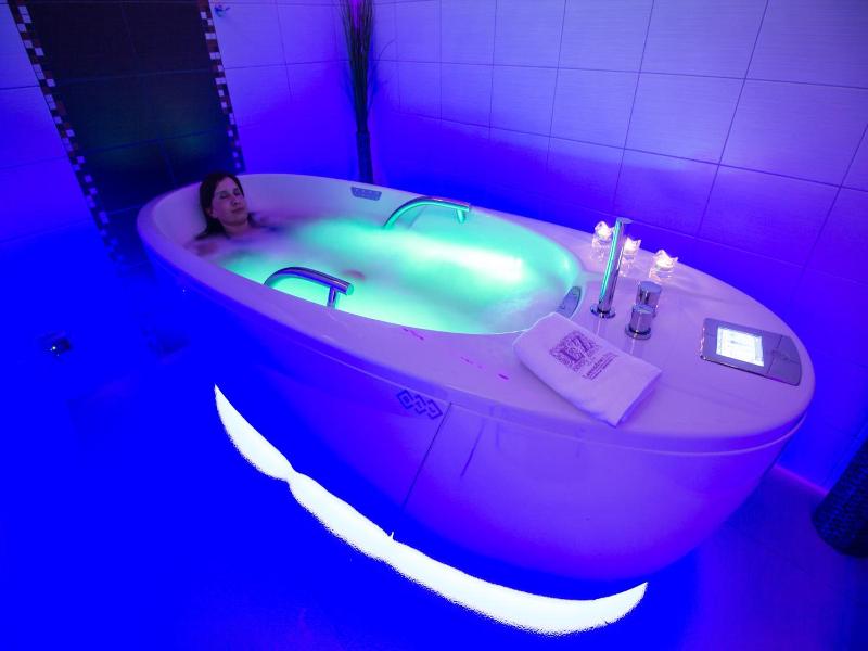 Lawendowy Zdroj Medycyna I Spa