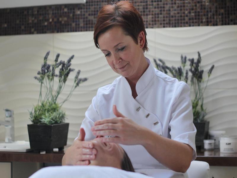 Lawendowy Zdroj Medycyna I Spa