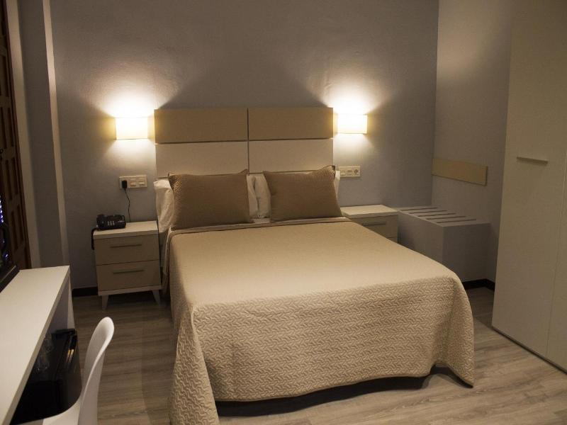 Hotel Infante Antequera image