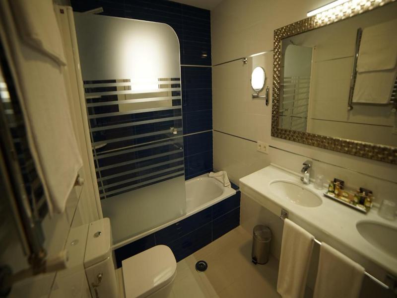 Hotel Infante Antequera image