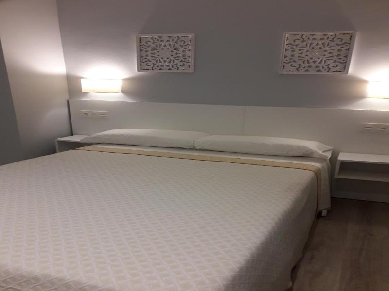 Hotel Infante Antequera image