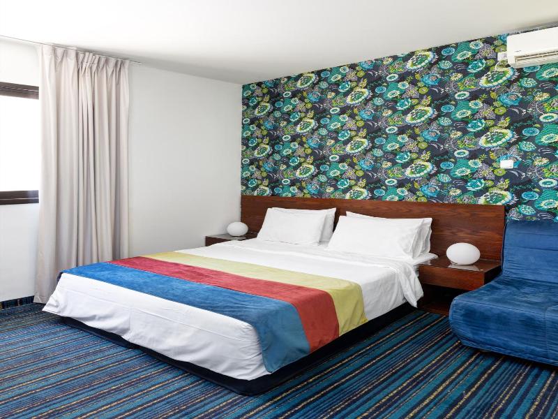 Mizpe Yam Boutique Hotel image
