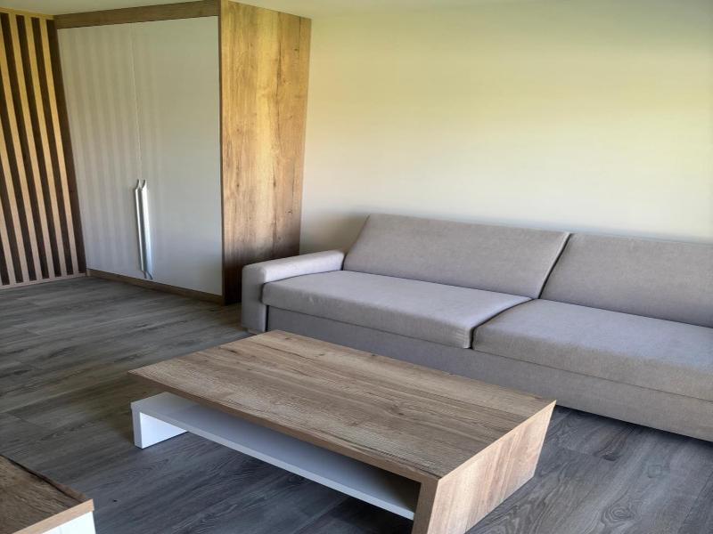Motel M image