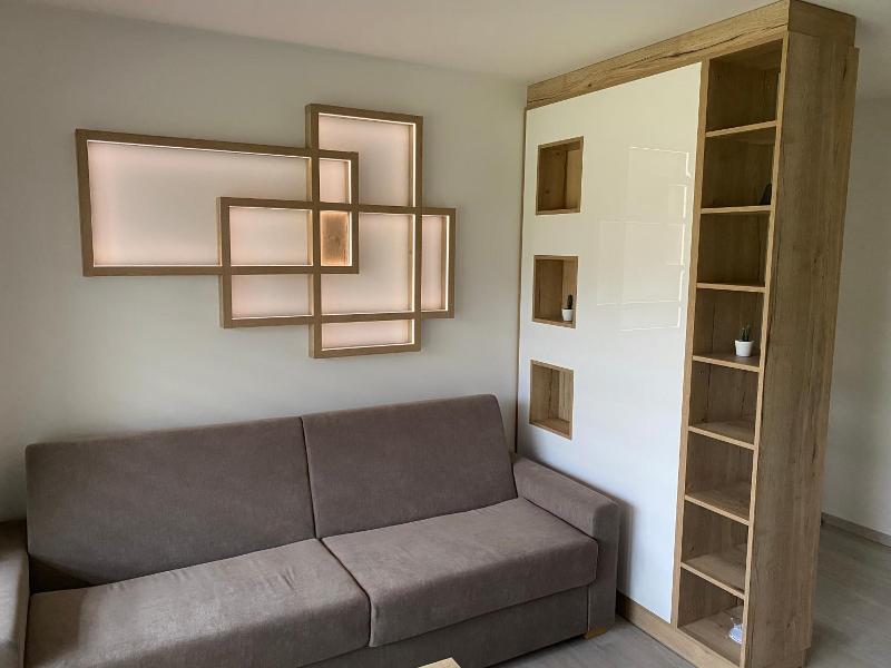 Motel M image