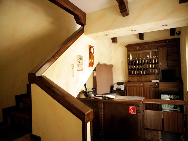 Motel M image