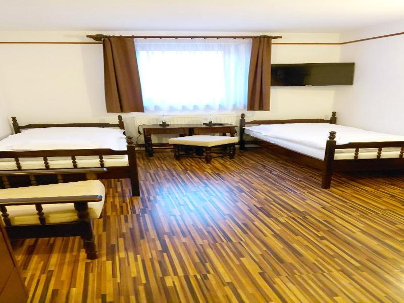 Motel M image