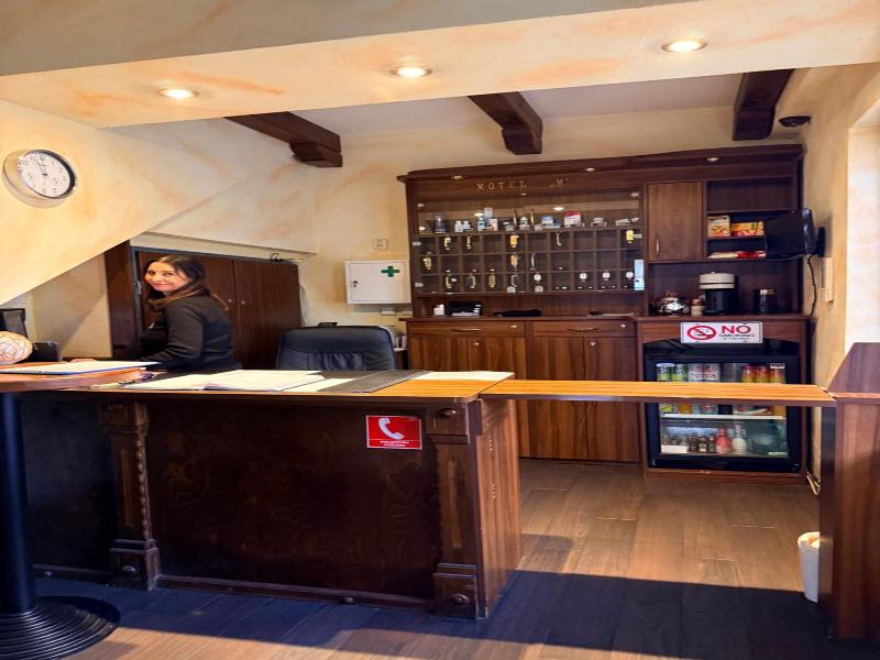 Motel M image