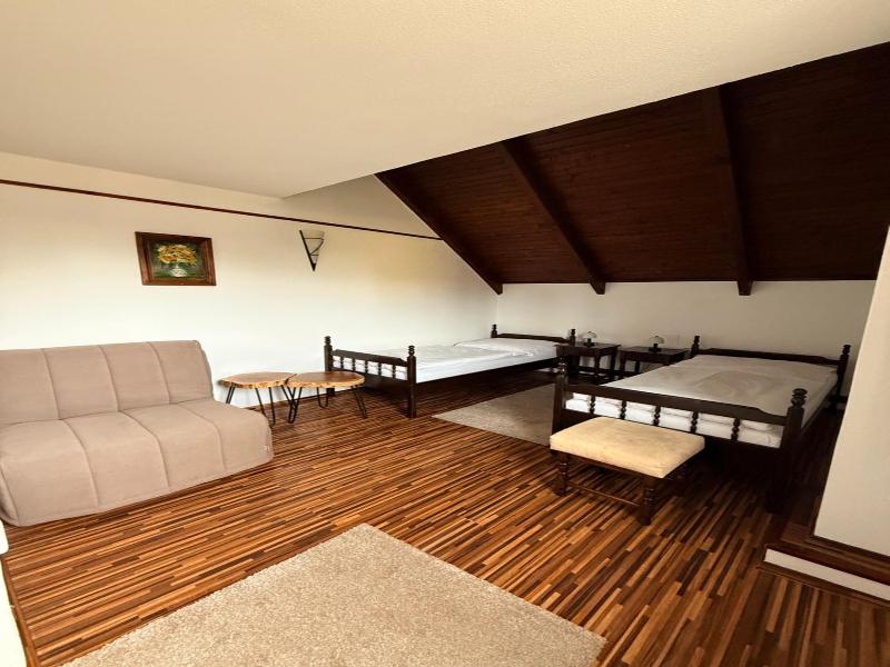 Motel M image
