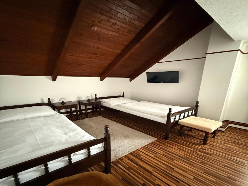 Motel M image