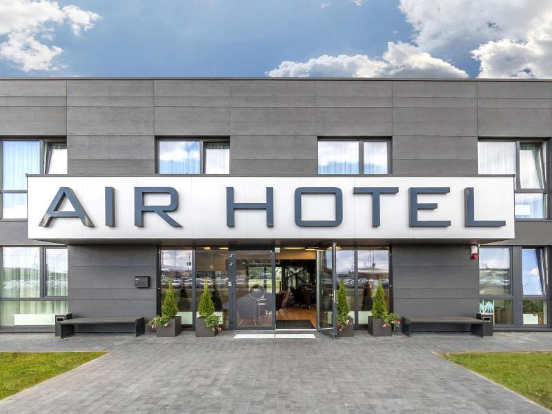 Air Hotel image
