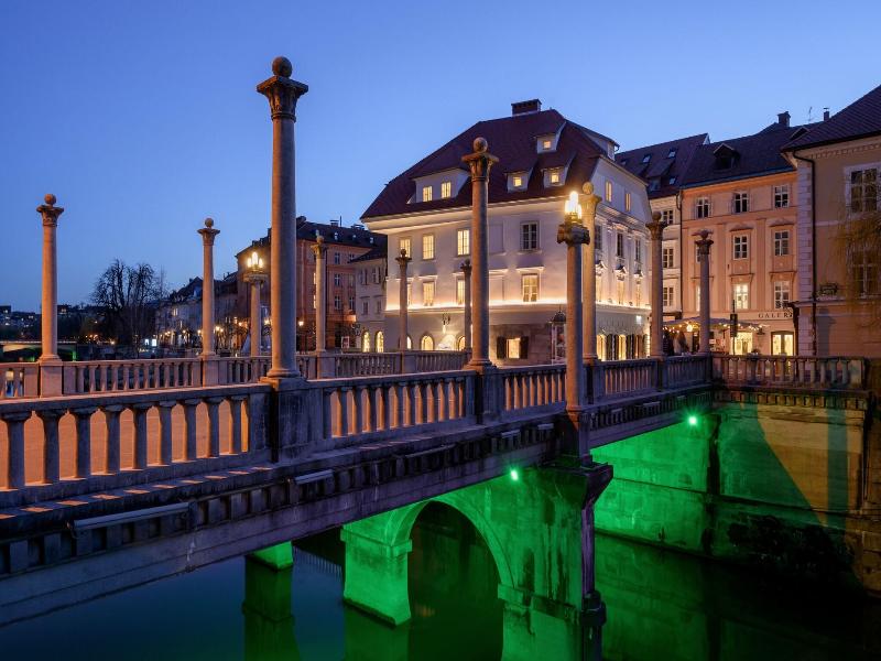 Zlata Ladjica Boutique Hotel image