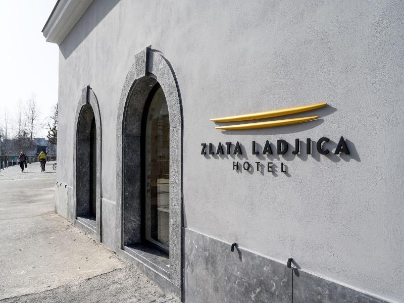 Zlata Ladjica Boutique Hotel image