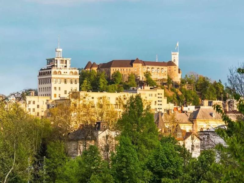 Zlata Ladjica Boutique Hotel image