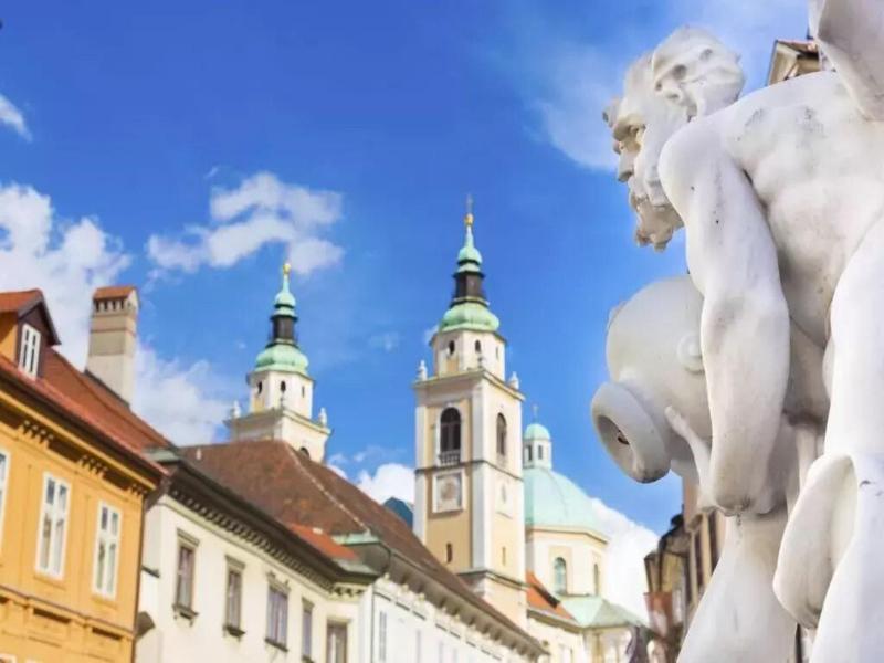 Zlata Ladjica Boutique Hotel image