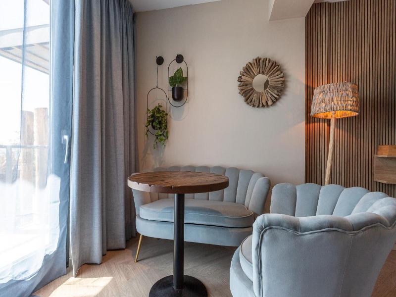 Beachfront Boutiquehotel image