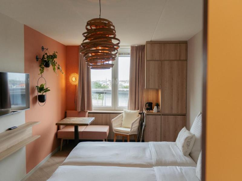 Beachfront Boutiquehotel image