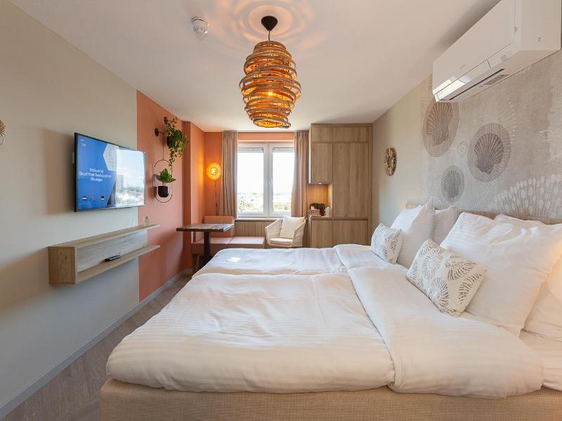 Beachfront Boutiquehotel image