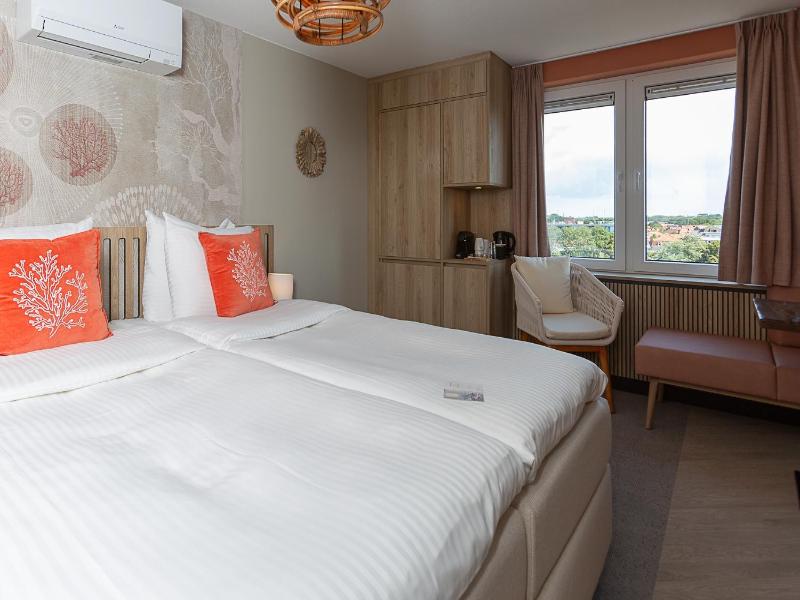 Beachfront Boutiquehotel image