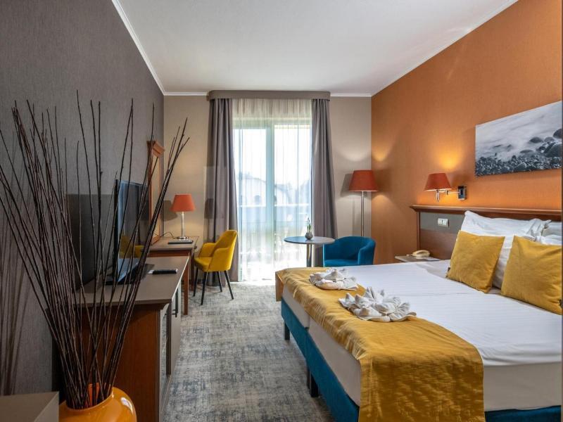 Balneo Hotel Zsori Thermal Wellness image