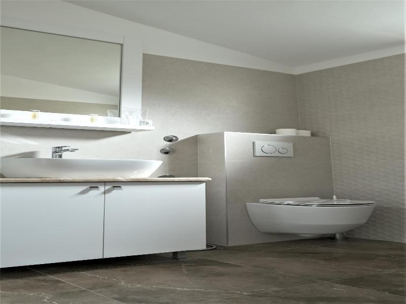 Hotel Consul image