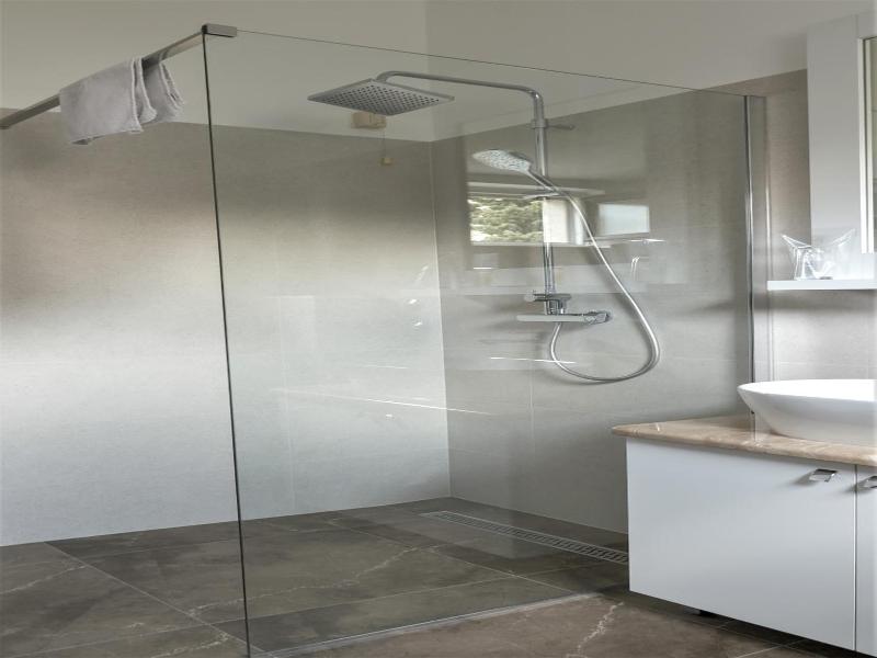 Hotel Consul image