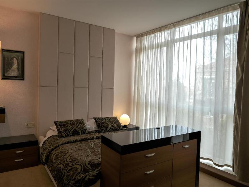 Hotel Consul image