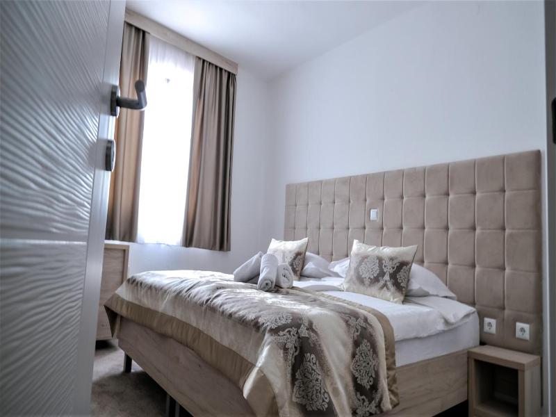 Hotel Consul image