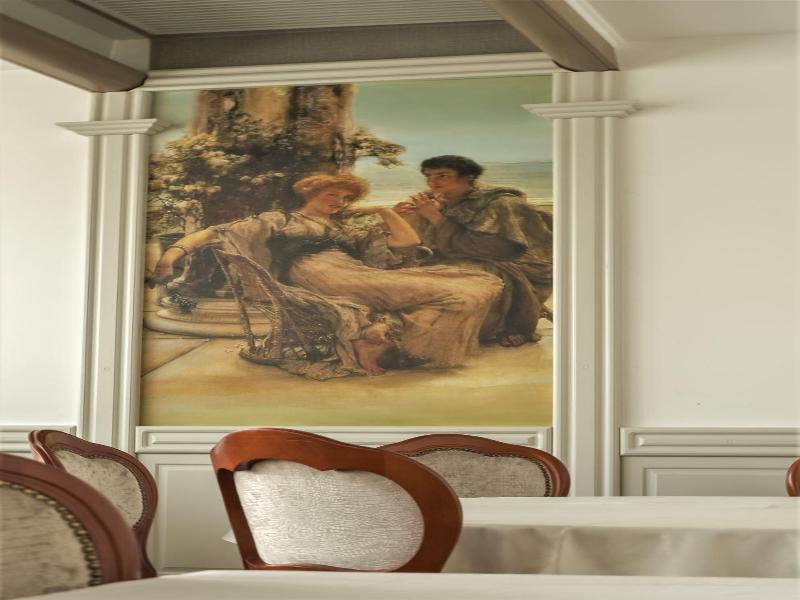 Hotel Consul image