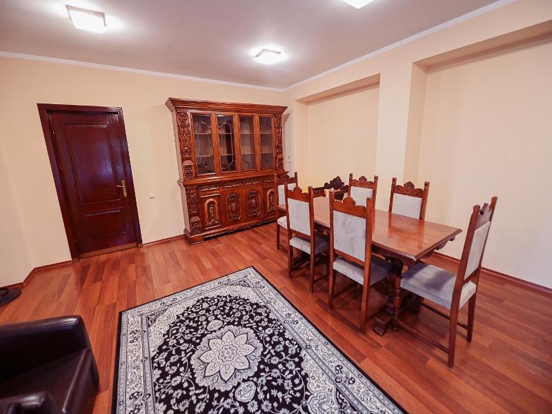 Conacul Domnesc image