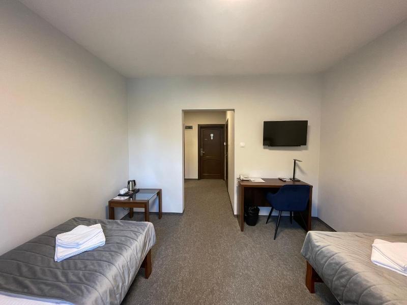 Hotel Red