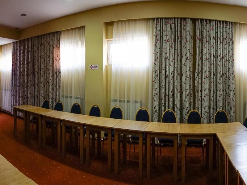 Hotel Criss image