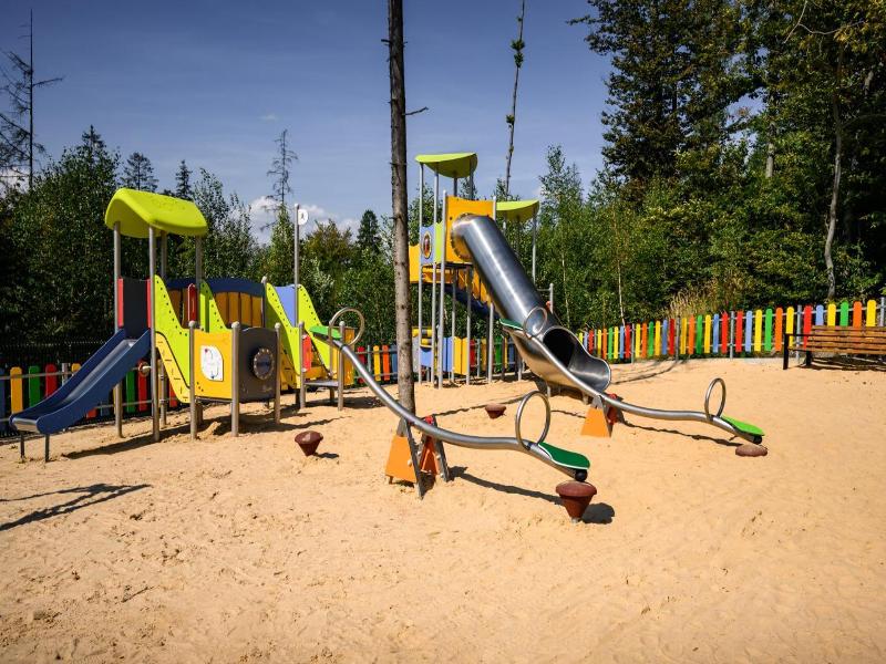 Crystal Mountain Hotel Wisla image