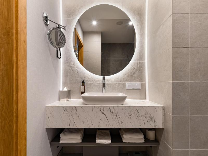 Crystal Mountain Hotel Wisla image