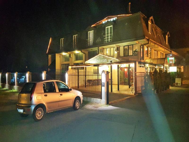 Hotel Topcider image