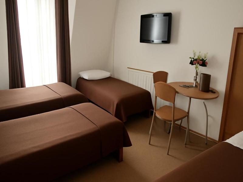 Hotel Topcider image