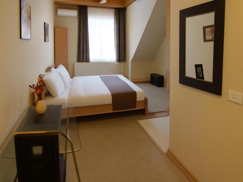 Hotel Topcider image