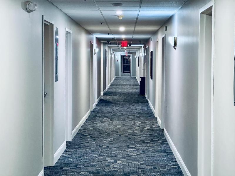 Ivey S Motor Lodge image