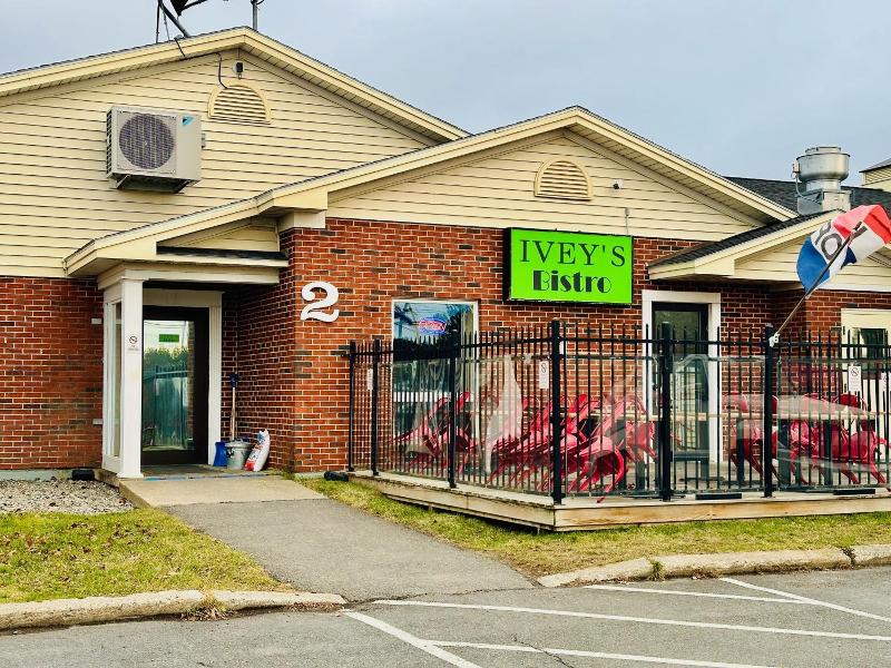 Ivey S Motor Lodge image