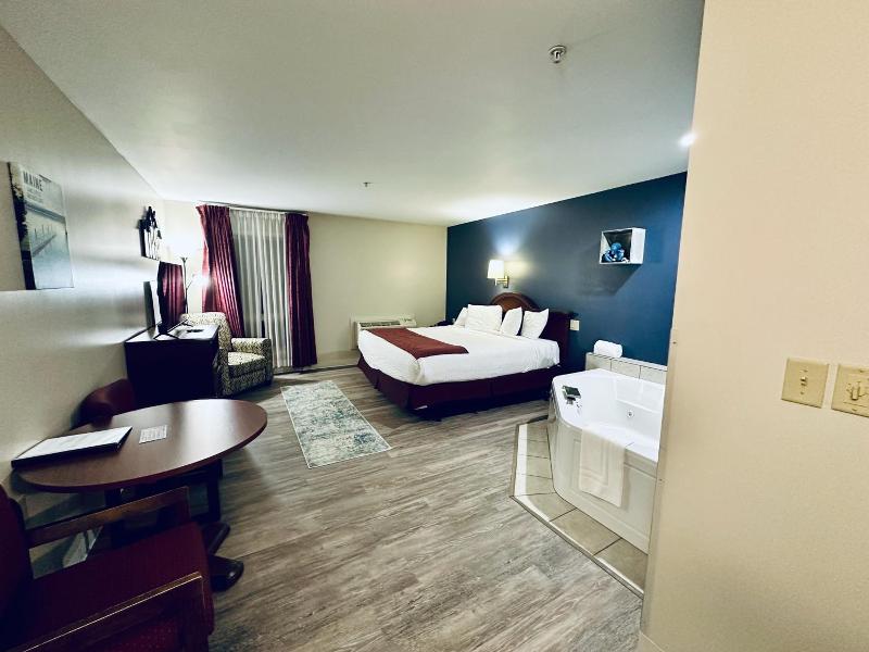 Ivey S Motor Lodge image