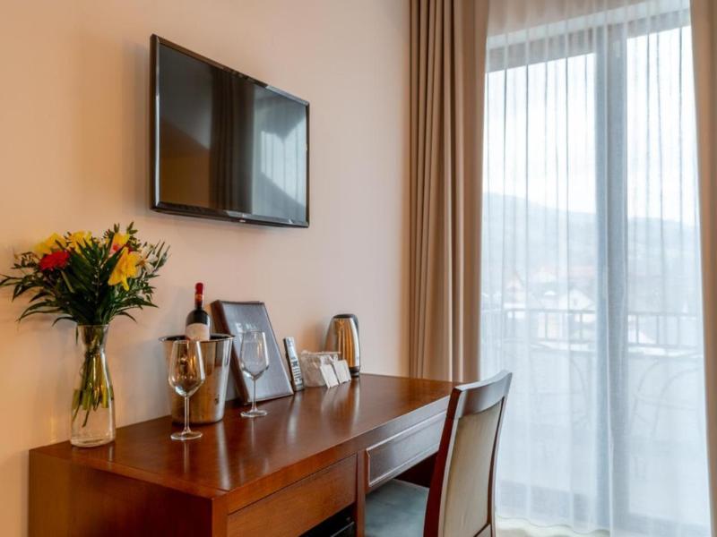 Hotel Buchenland image