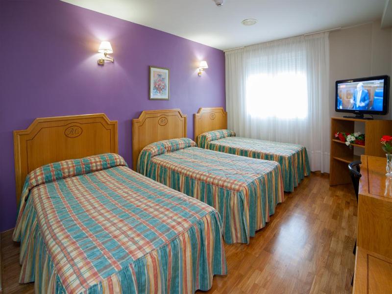 Hotel Rio Cabia image