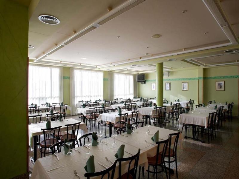 Hotel Rio Cabia image