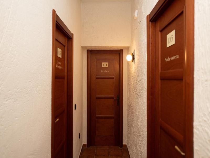 Hotel Caseta Nova image