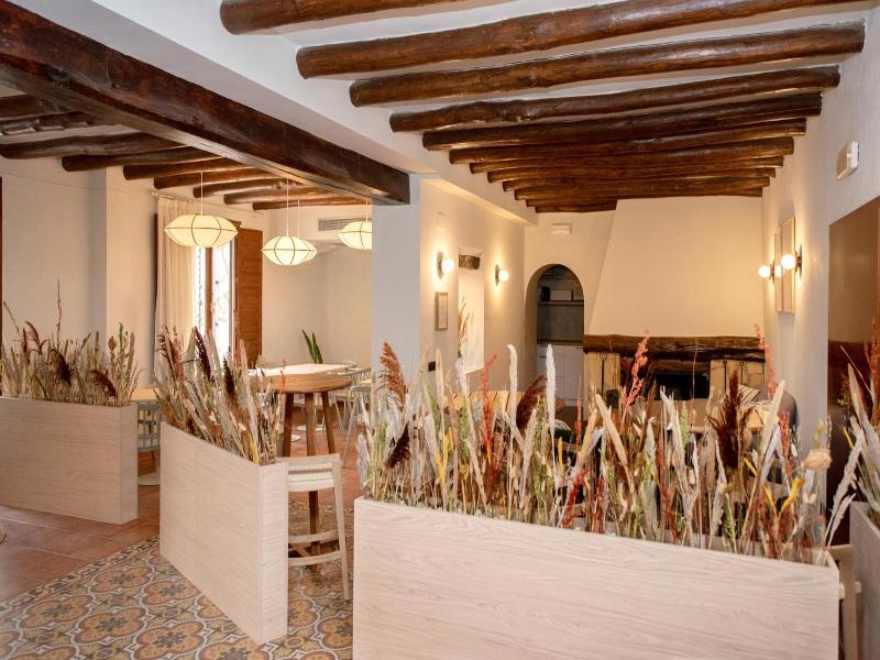 Hotel Caseta Nova image