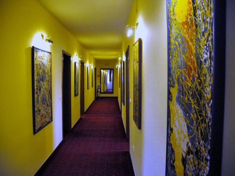 Hotel Galerija image